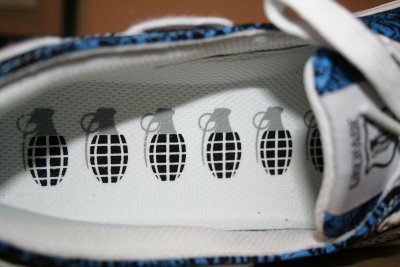 grenadeshoes_2