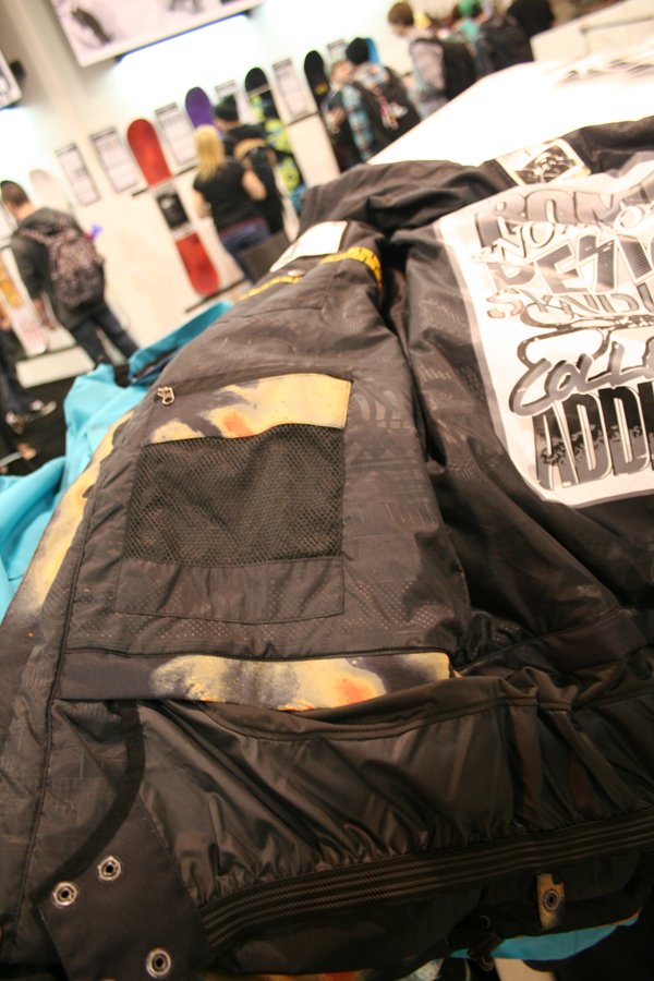 romeouterwear_4