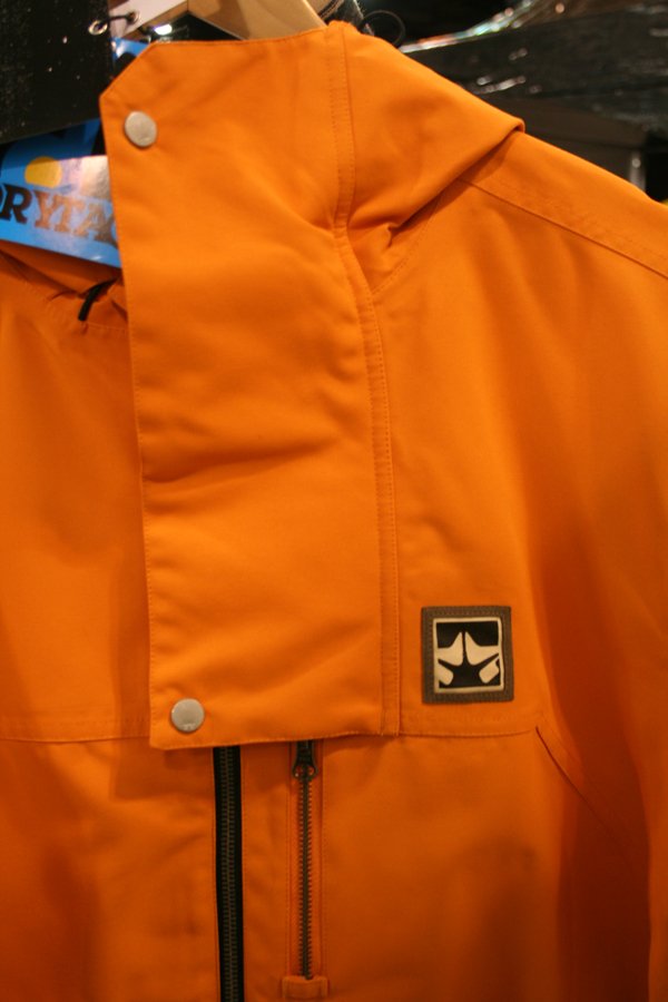 romeouterwear_7