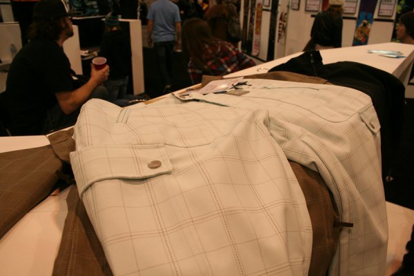 romeouterwear_11