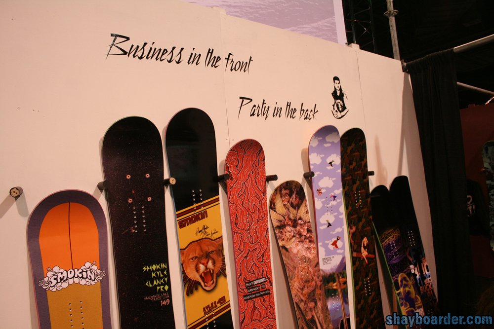 Smokin Snowboards 2010-2011